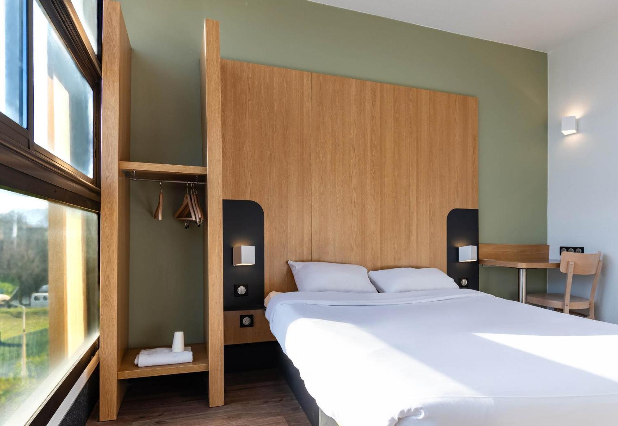 B&B Hôtel Grenoble Centre Verlaine Buitenkant foto