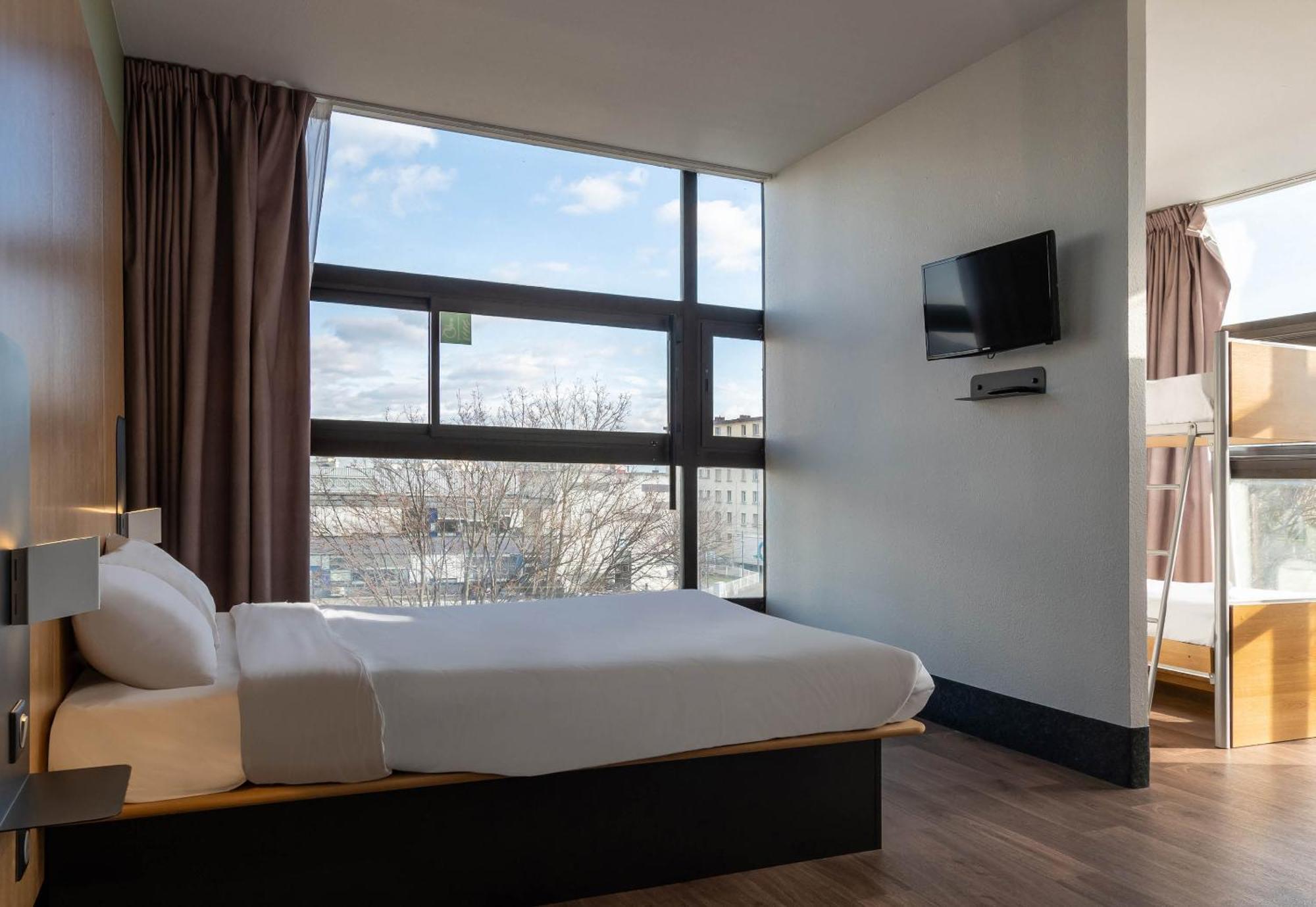 B&B Hôtel Grenoble Centre Verlaine Buitenkant foto