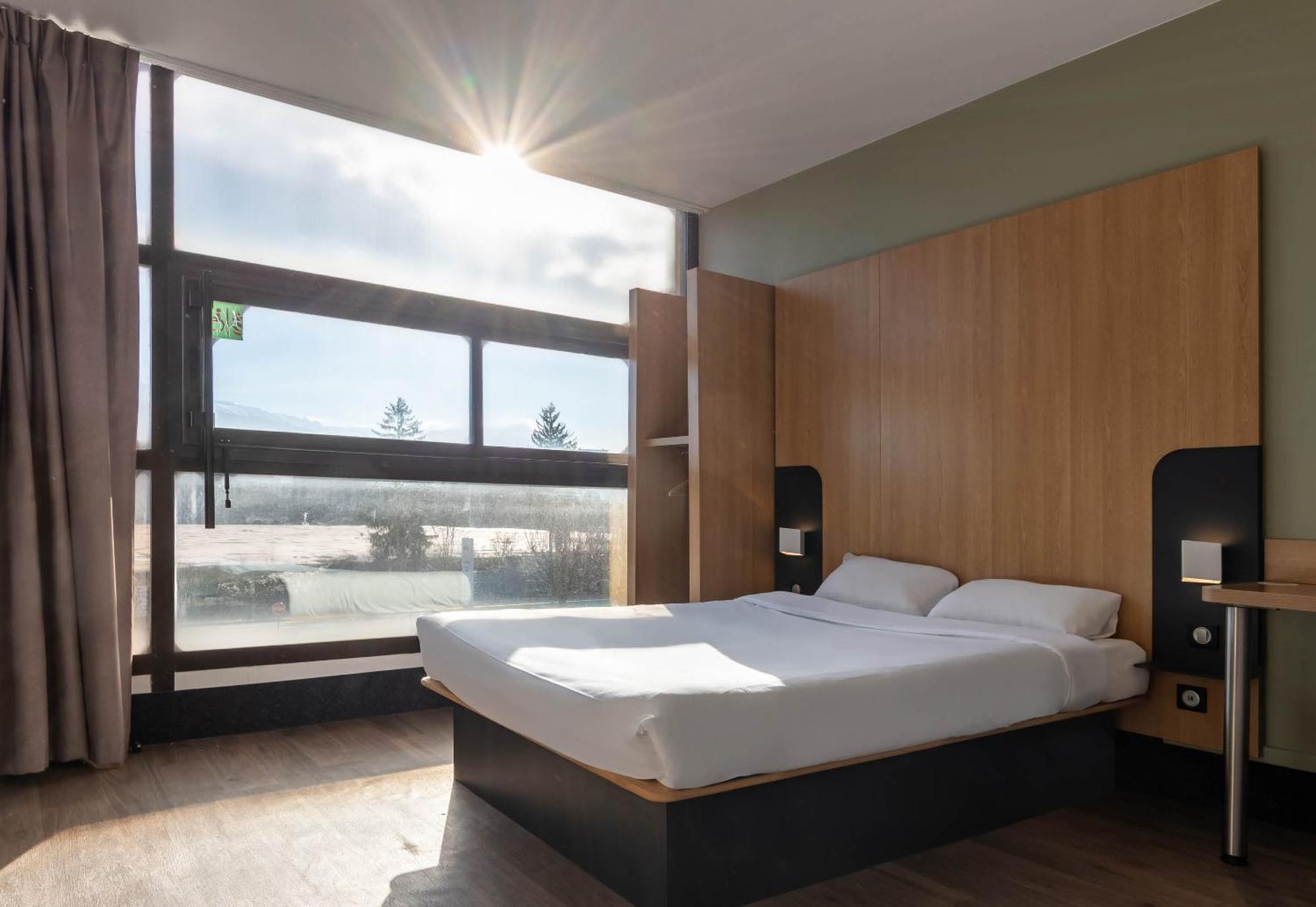 B&B Hôtel Grenoble Centre Verlaine Buitenkant foto